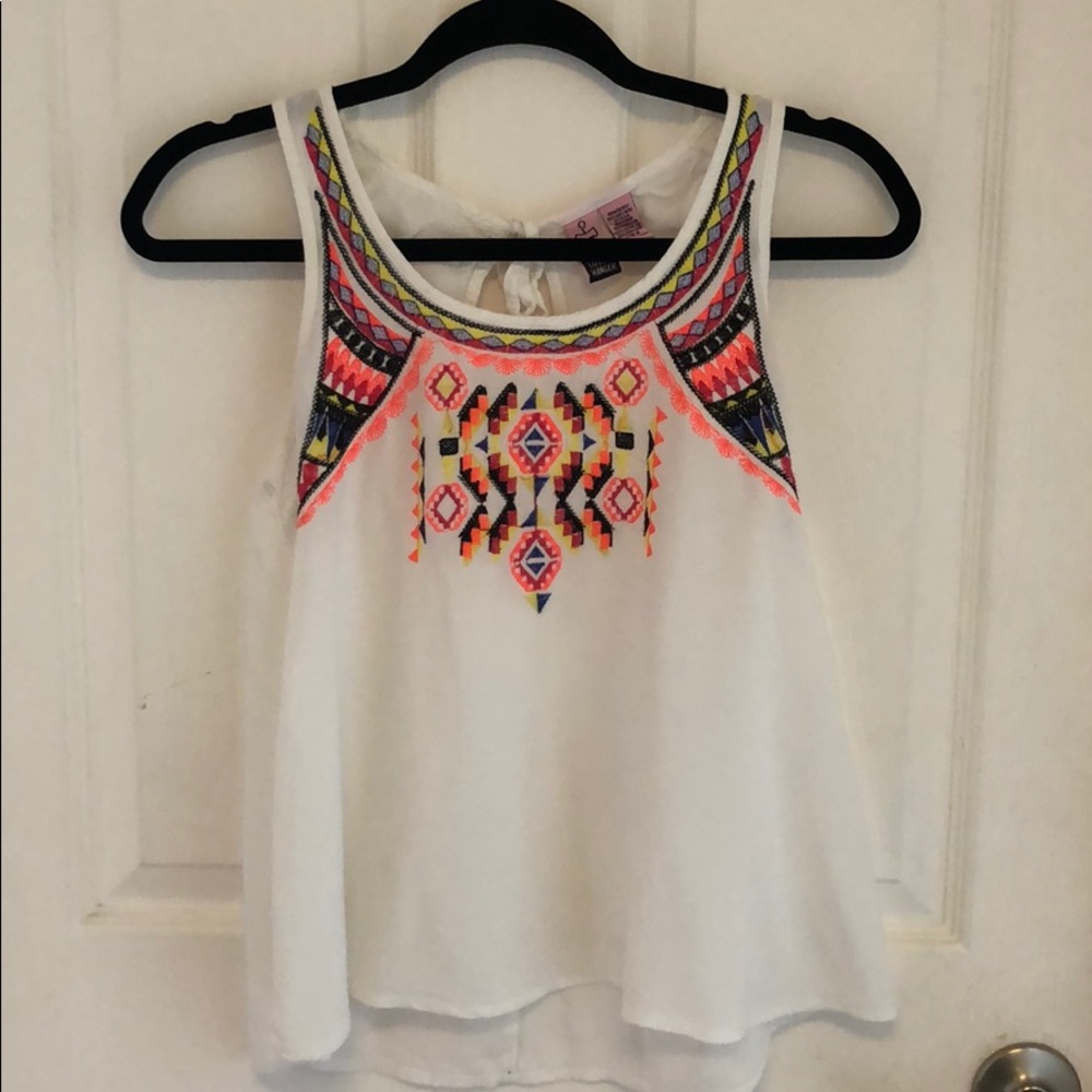 Sleeveless top